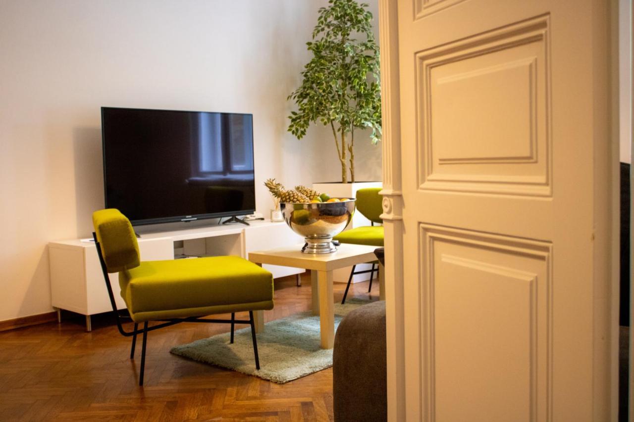 Main Street Apartment Mila , 3 Rd Floor 萨格勒布 外观 照片